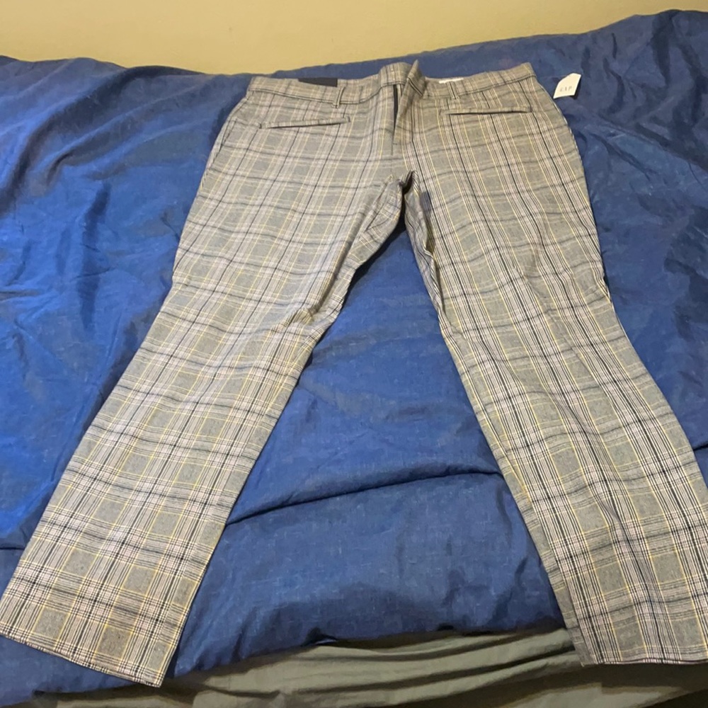 Signature skinny ankle casual pants